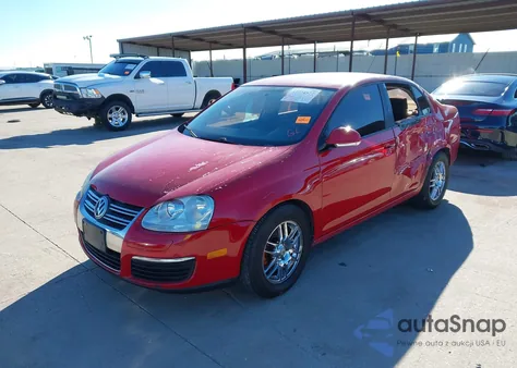 2009 Volkswagen Jetta S z USA, uszkodzony, nr VIN 3VWJM71K49M028697